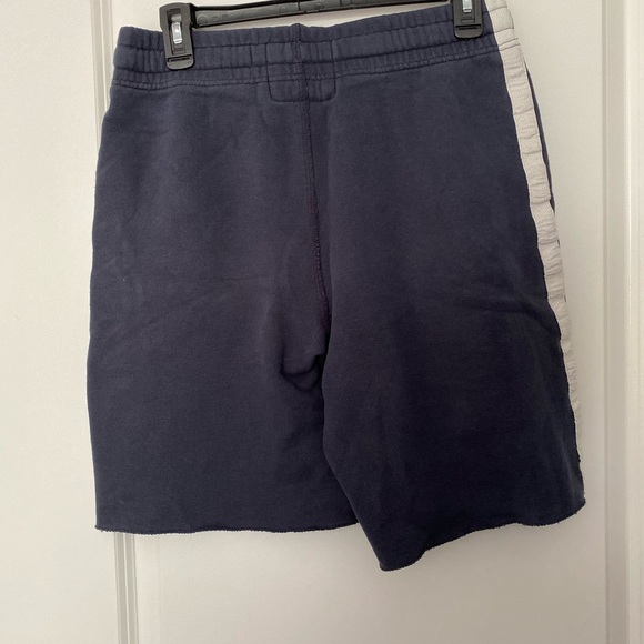 Abercrombie shorts - Picture 2 of 3